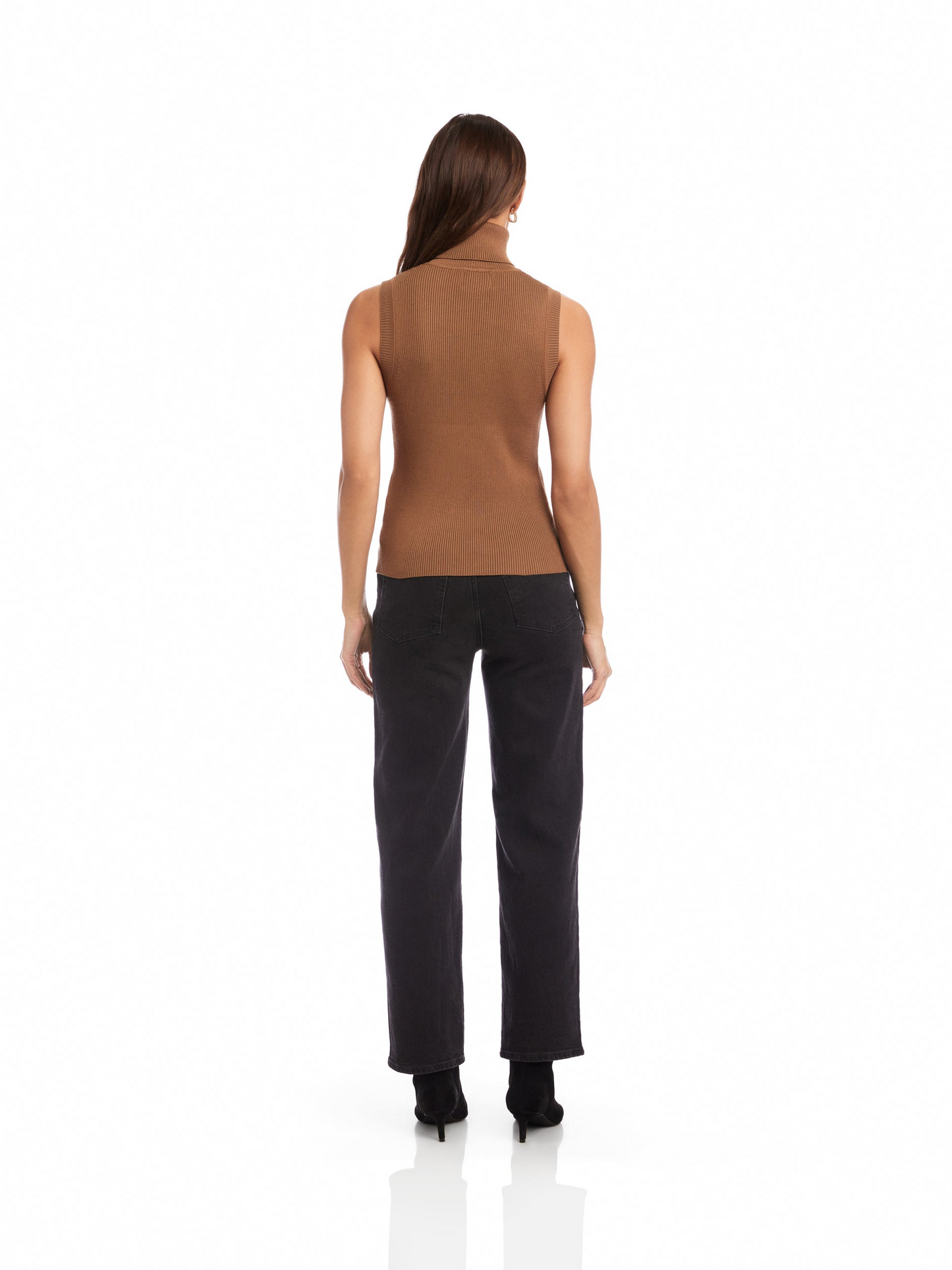 KELLI SLEEVELESS TURTLENECK SWEATER - MOCHA