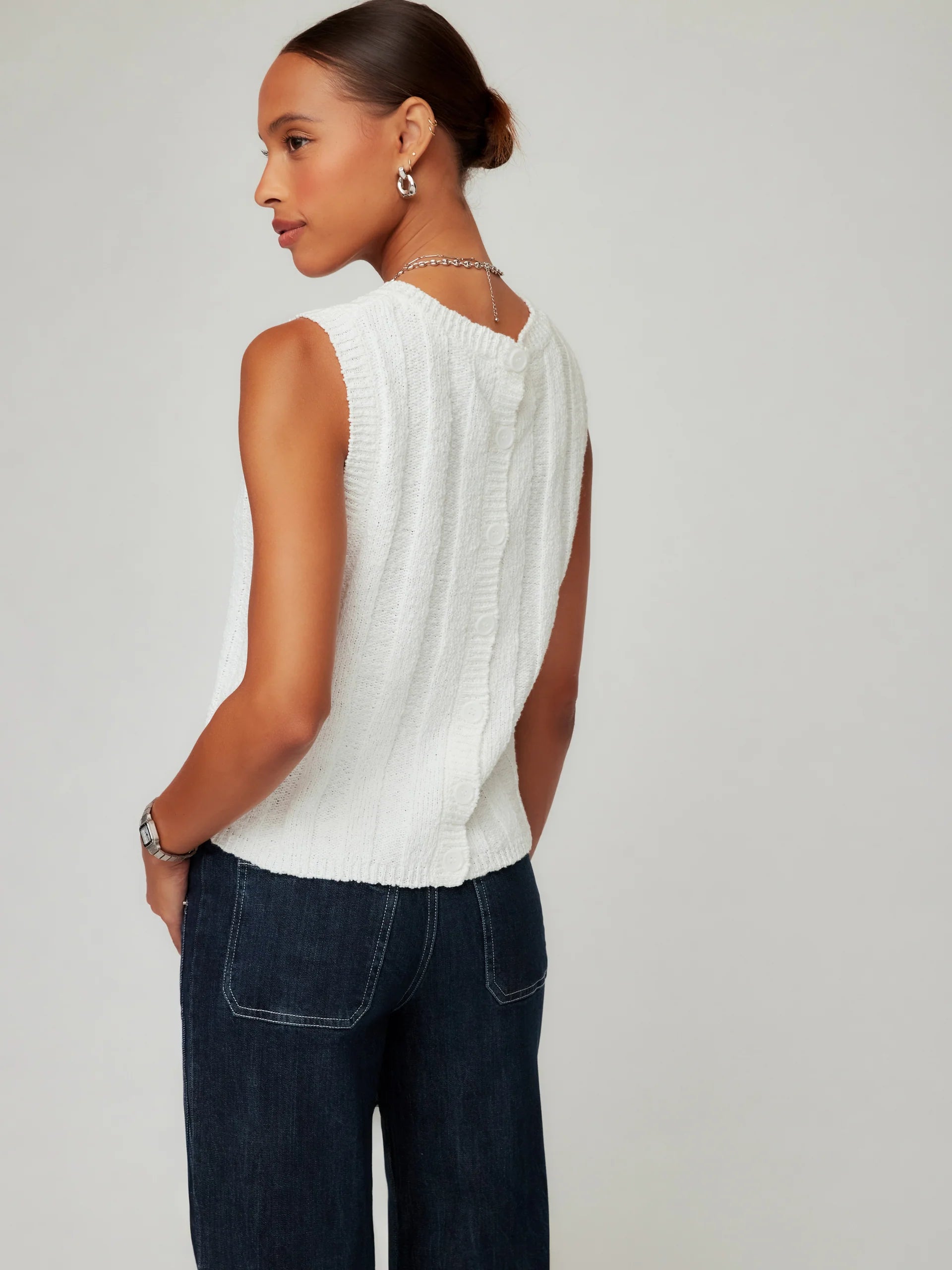 ZAYDEE CROCHET TANK TOP - OFF WHITE