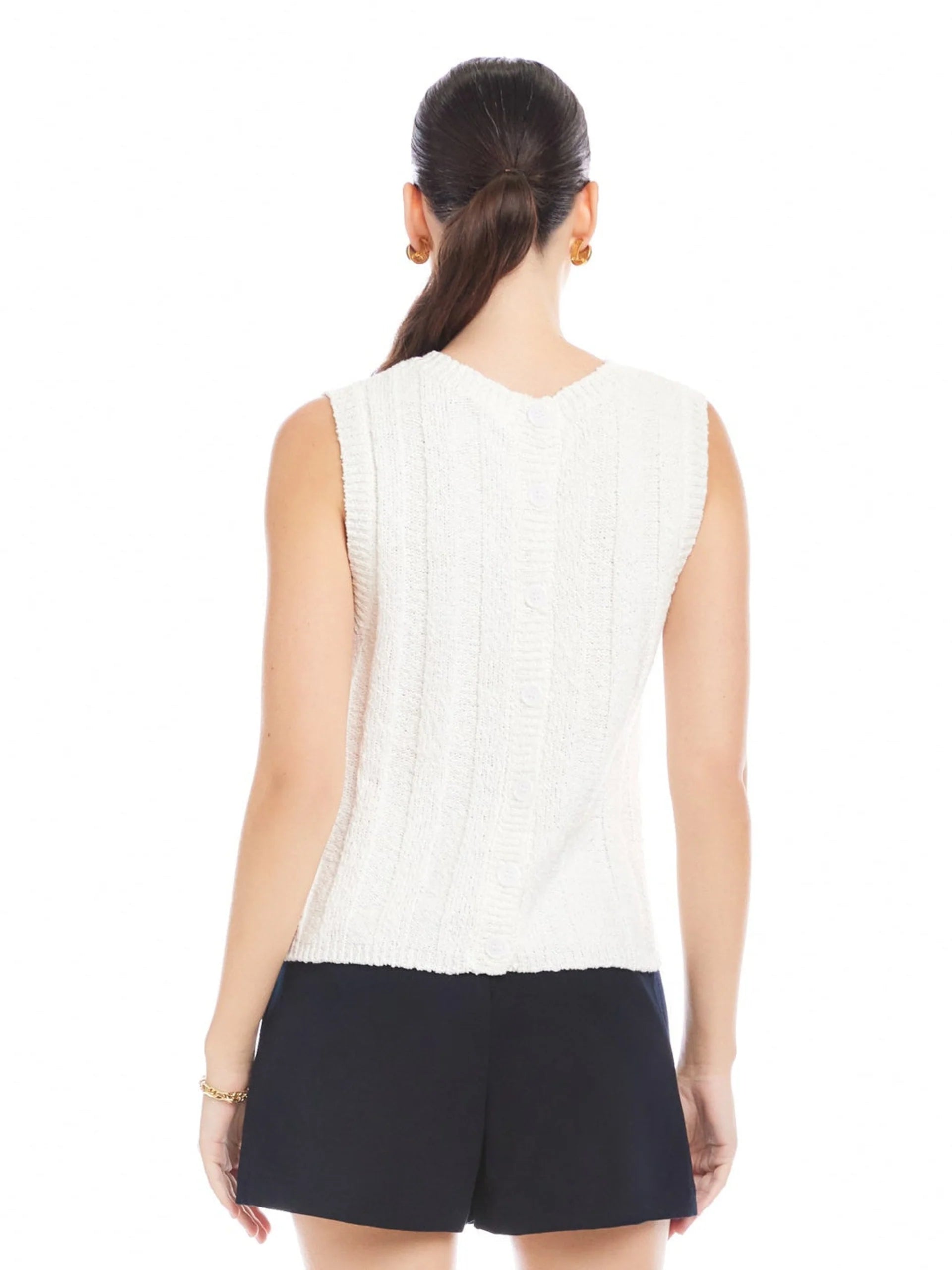 ZAYDEE CROCHET TANK TOP - OFF WHITE