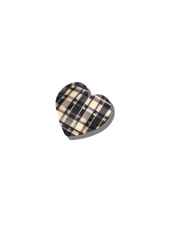 HANDMADE HEART CLAW CLIP- BLACK PLAID