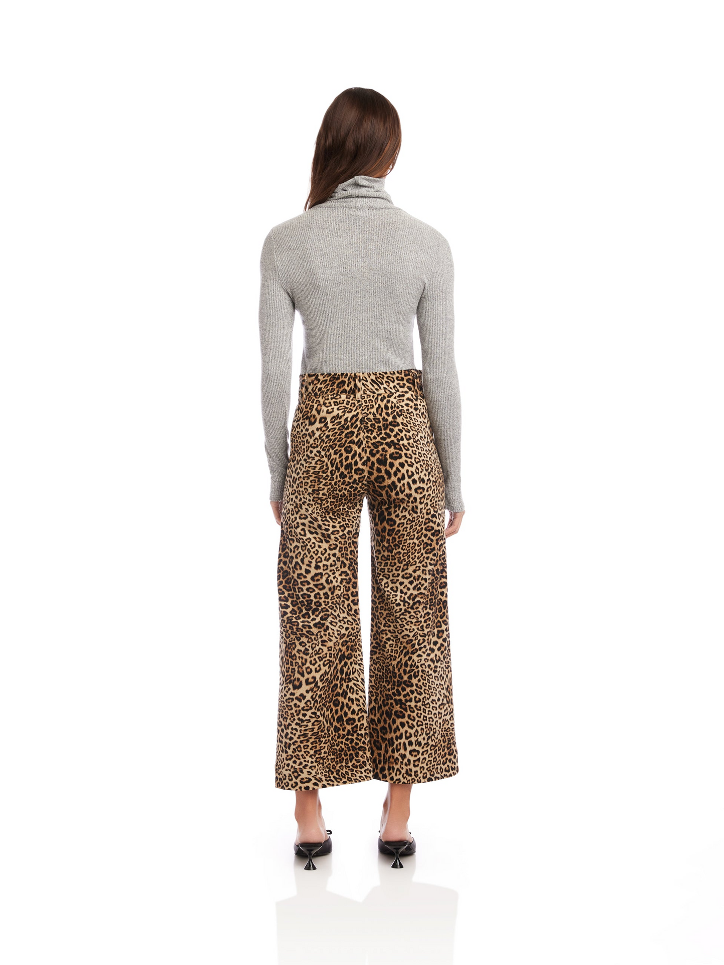 RYLEE CROPPED PANTS - LEOPARD PRINT