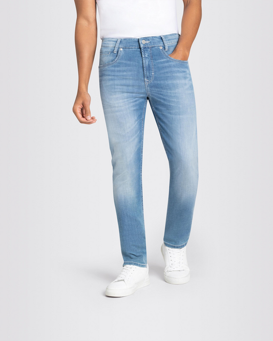 ARNE PIPE LIGHT WEIGHT JEANS - LIGHT BLUE AUTHENTIC