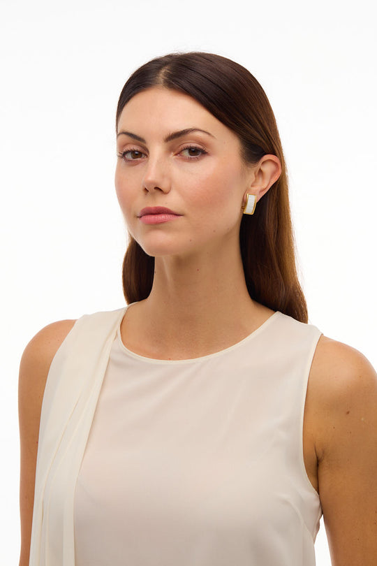 SMITH TOWN FEATHER STUD EARRINGS