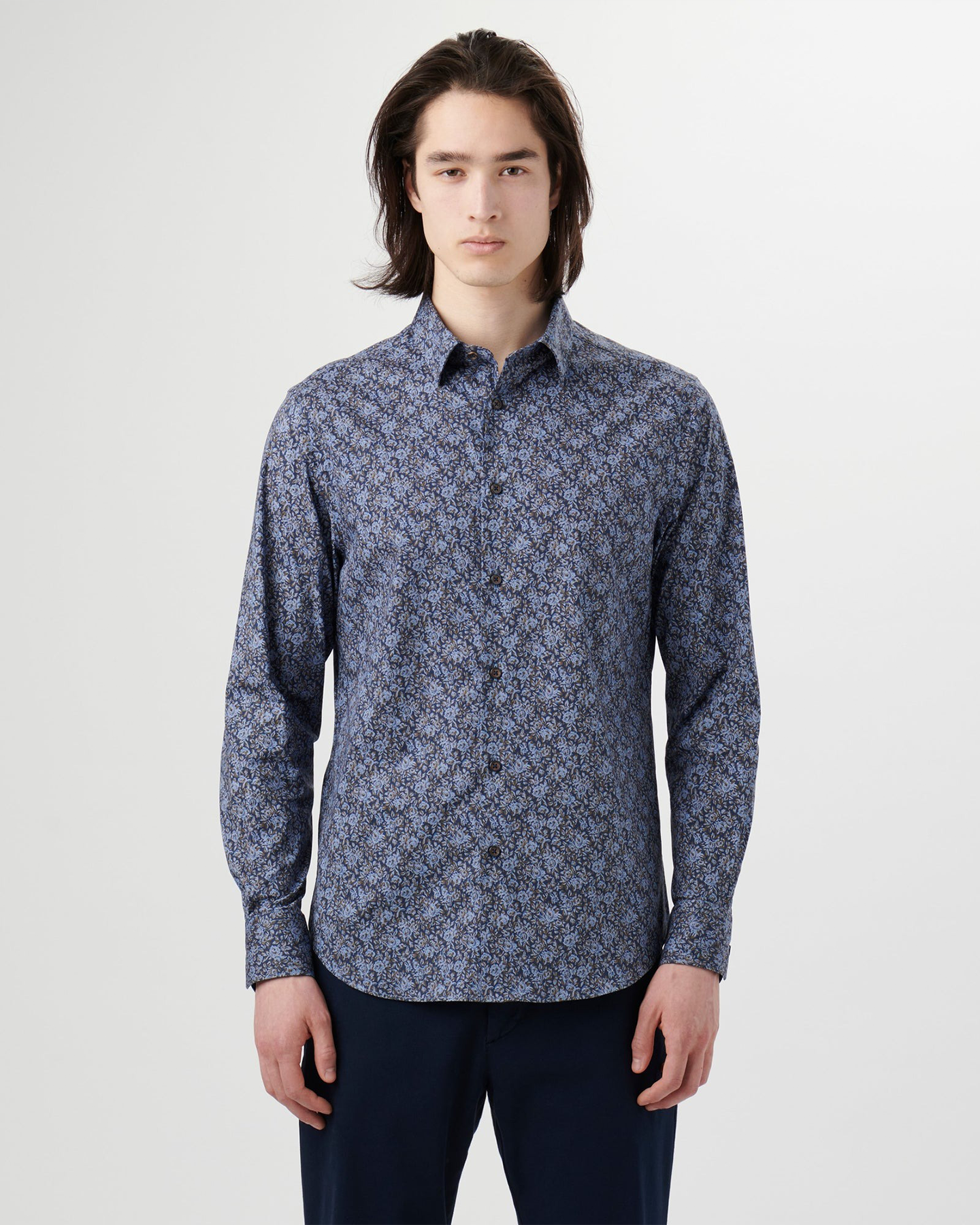 COMFORT STRETCH MIDNIGHT ROSE PRINT SHAPED FIT SHIRT - NAVY