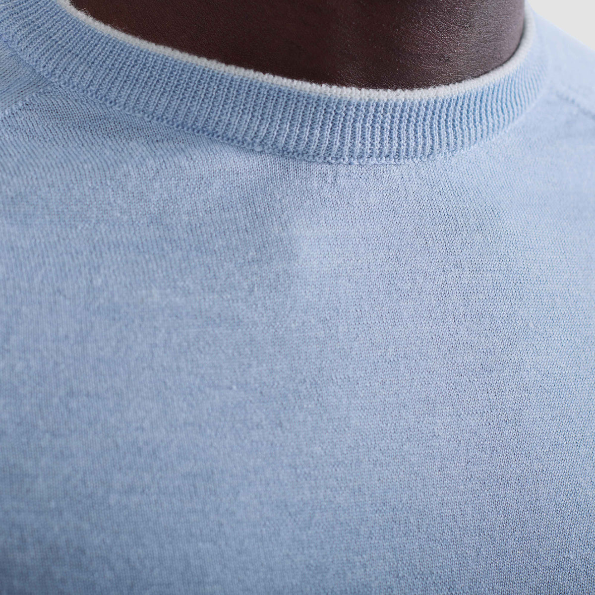 WOOL SILK CREW NECK SWEATER WITH TIPPING - AIR BLUE