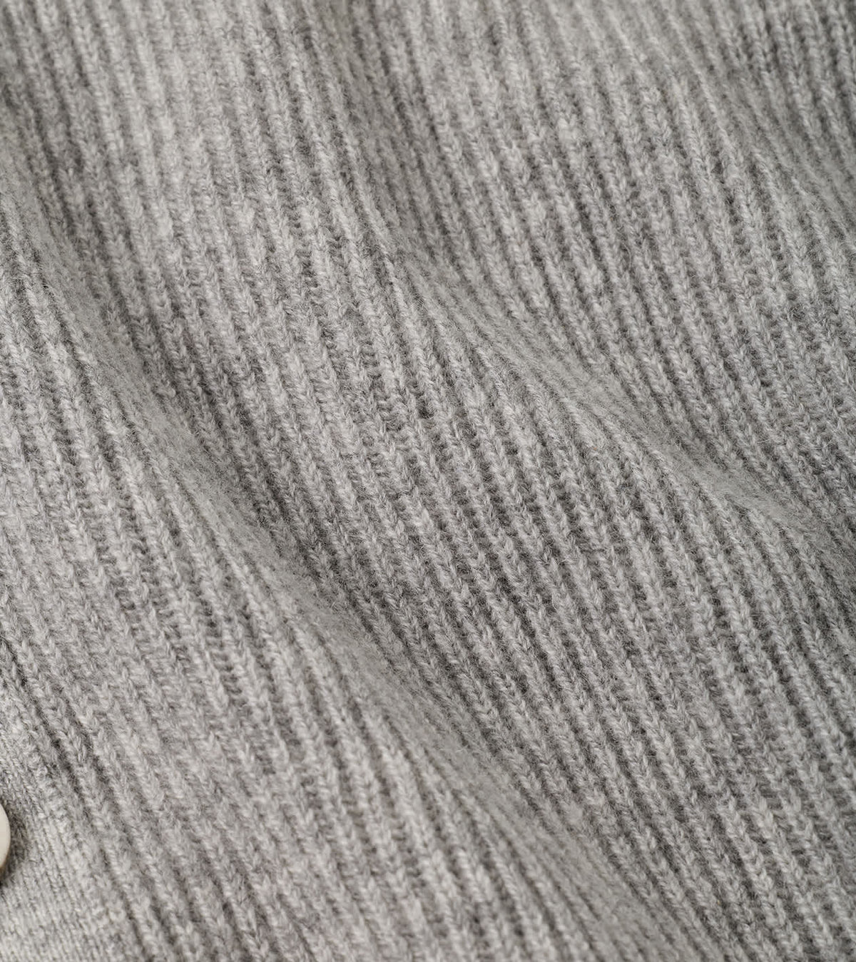 ALPINE V-NECK CARDIGAN SWEATER - GALE GREY