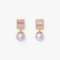 VOWS FEATHER PEARL RECTANGLE DROP EARRINGS - PINK