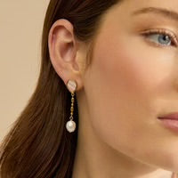 BLISSFUL FEATHER PEARL DROP EARRINGS - PINK