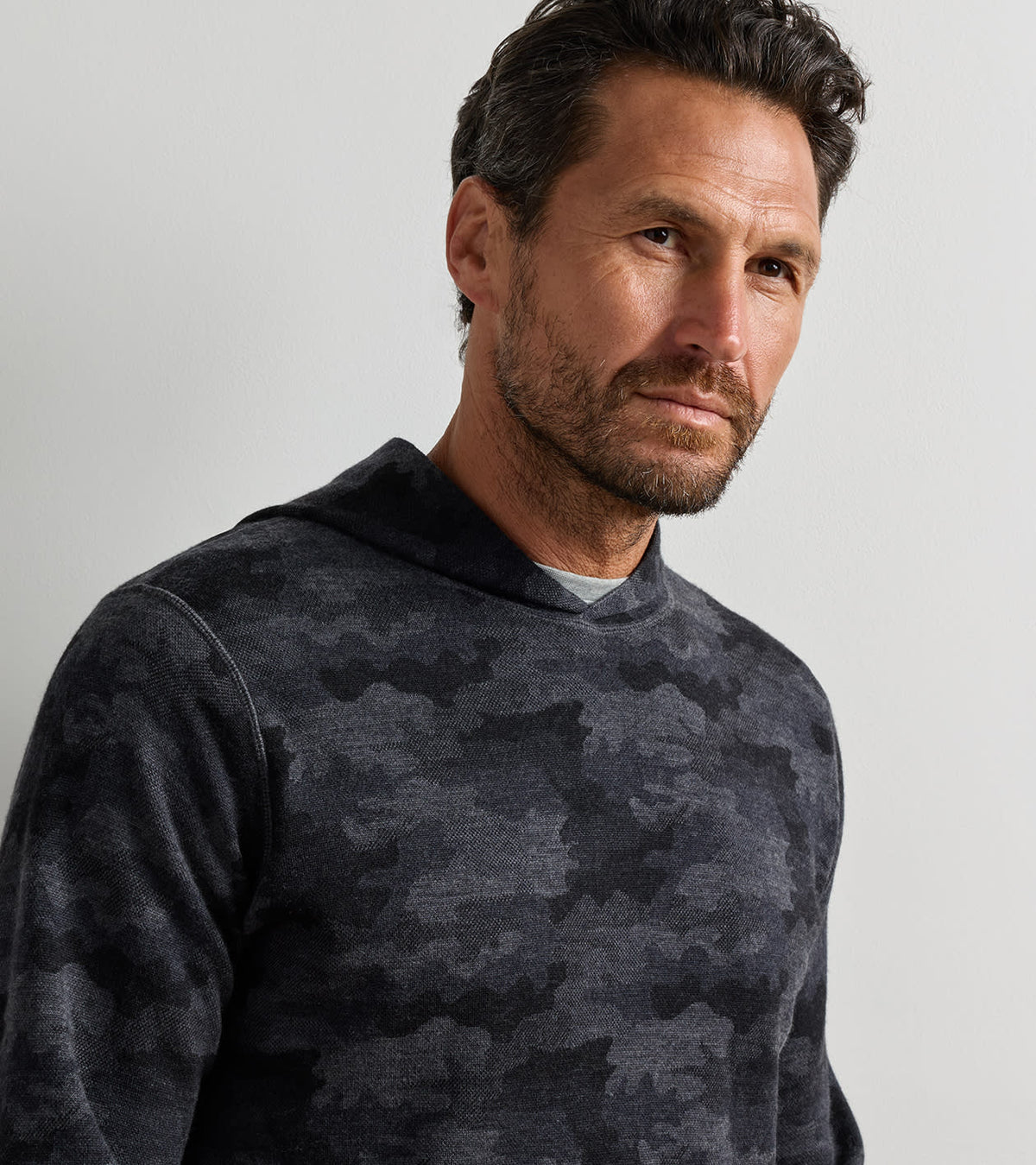 REVERSIBLE CAMO POPOVER HOODIE - BLACK