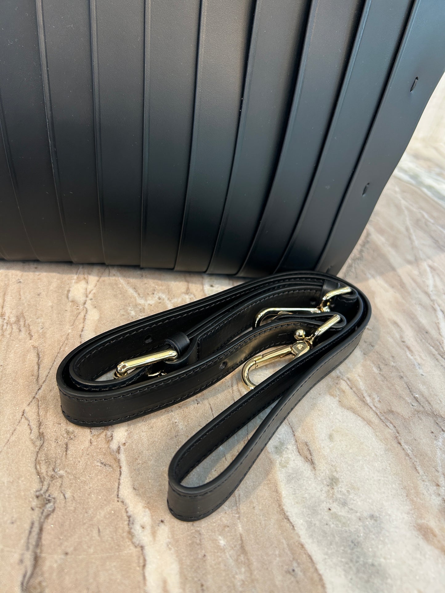 ERMIONE LEATHER TOTE BAG - NERO