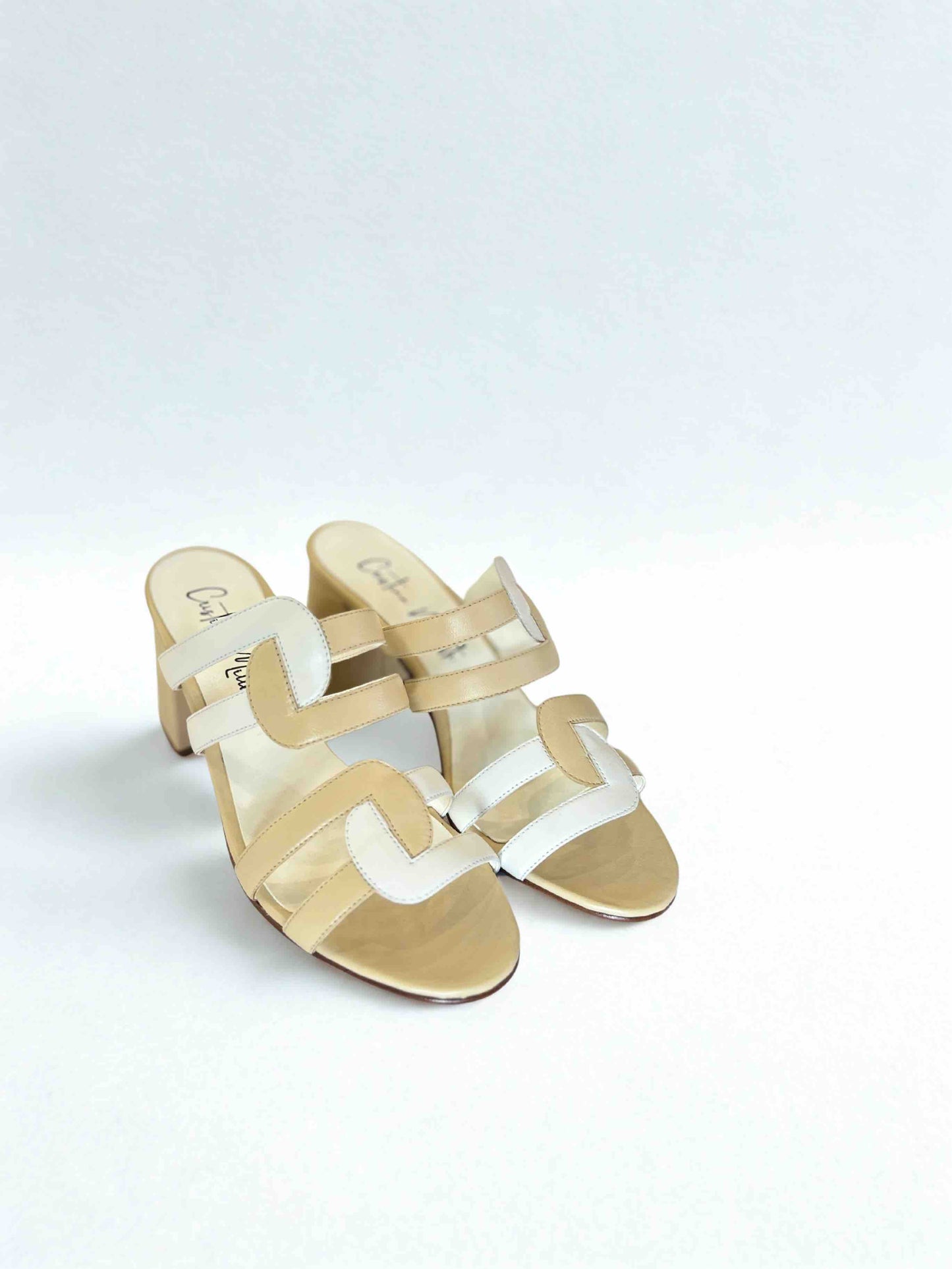 BARBADOS LEATHER HEELED SANDAL - MARZIPAN