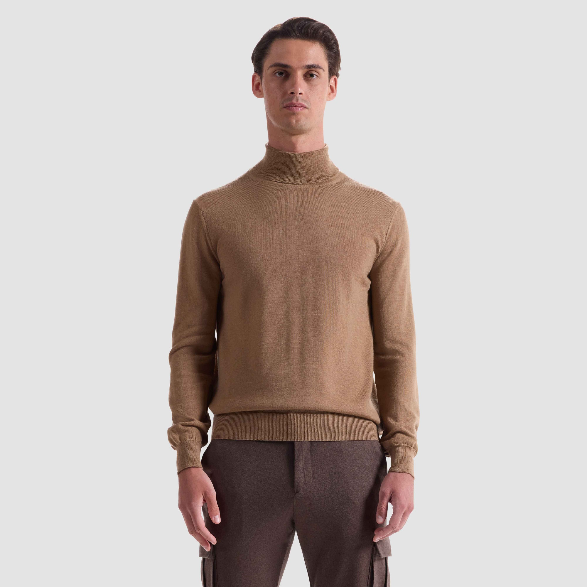 SUPER MERINO WOOL TURTLENECK - CAMEL