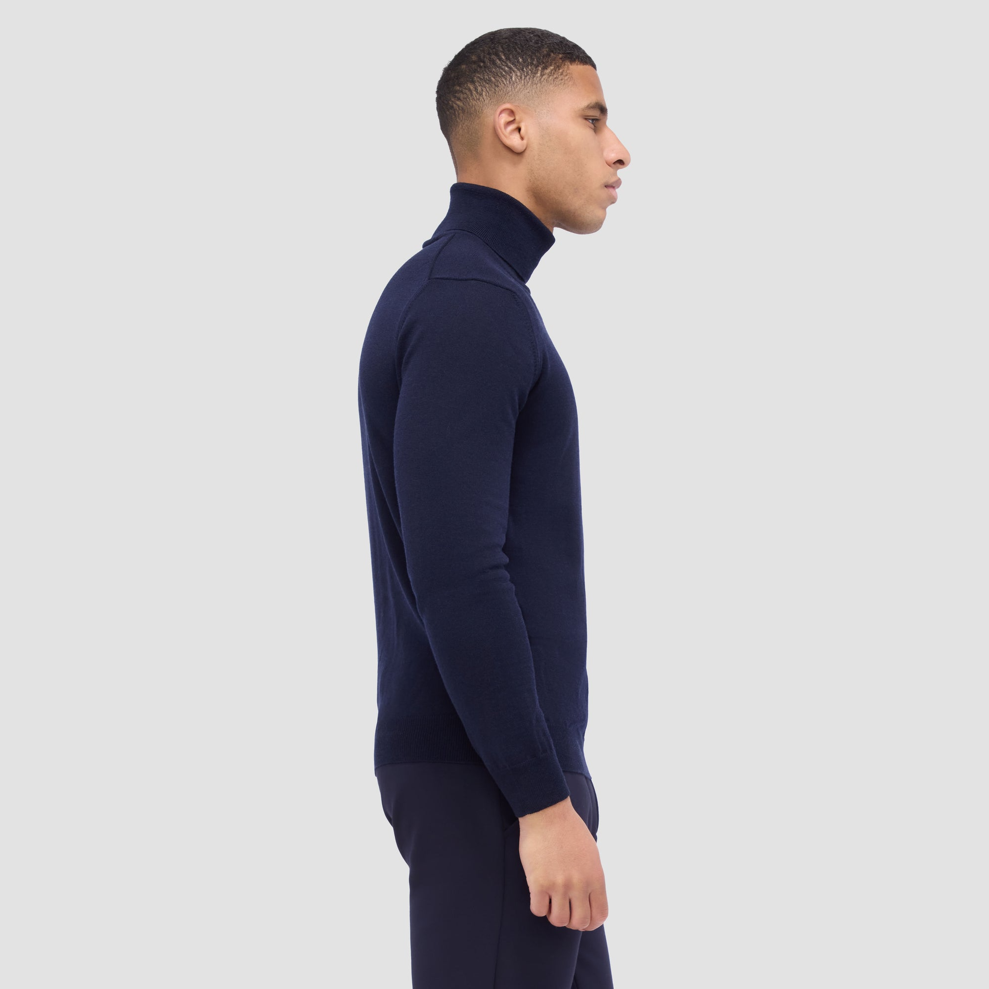 SUPER MERINO WOOL TURTLENECK SWEATER - MIDNIGHT