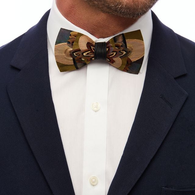 MOORCROFT FEATHER BOW TIE