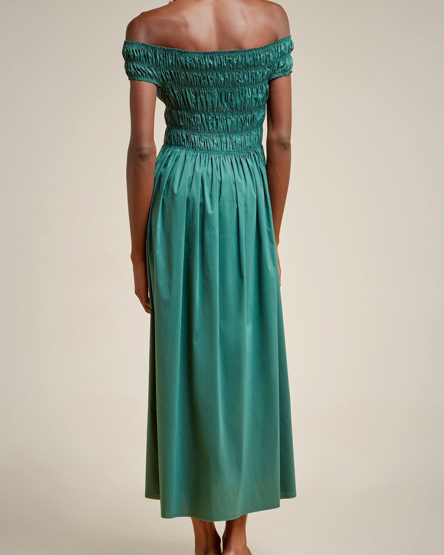 OFF THE SHOULDER DRESS WITH GATHERED BODICE - FOREST GREEN