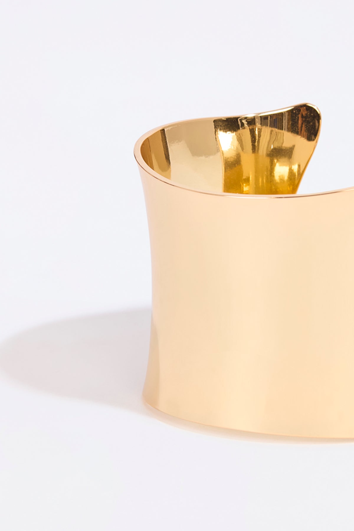 GOLD TONE CUFF BRACELET