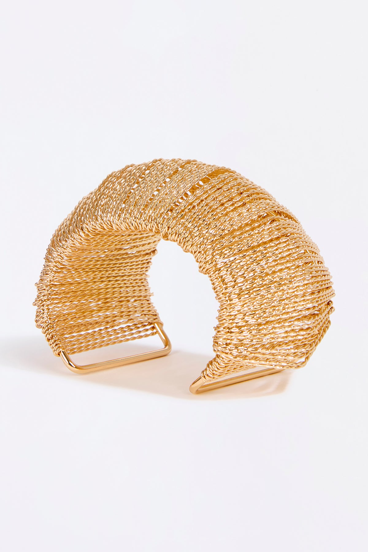 GOLD TONE MULTI STRAND BRACELET