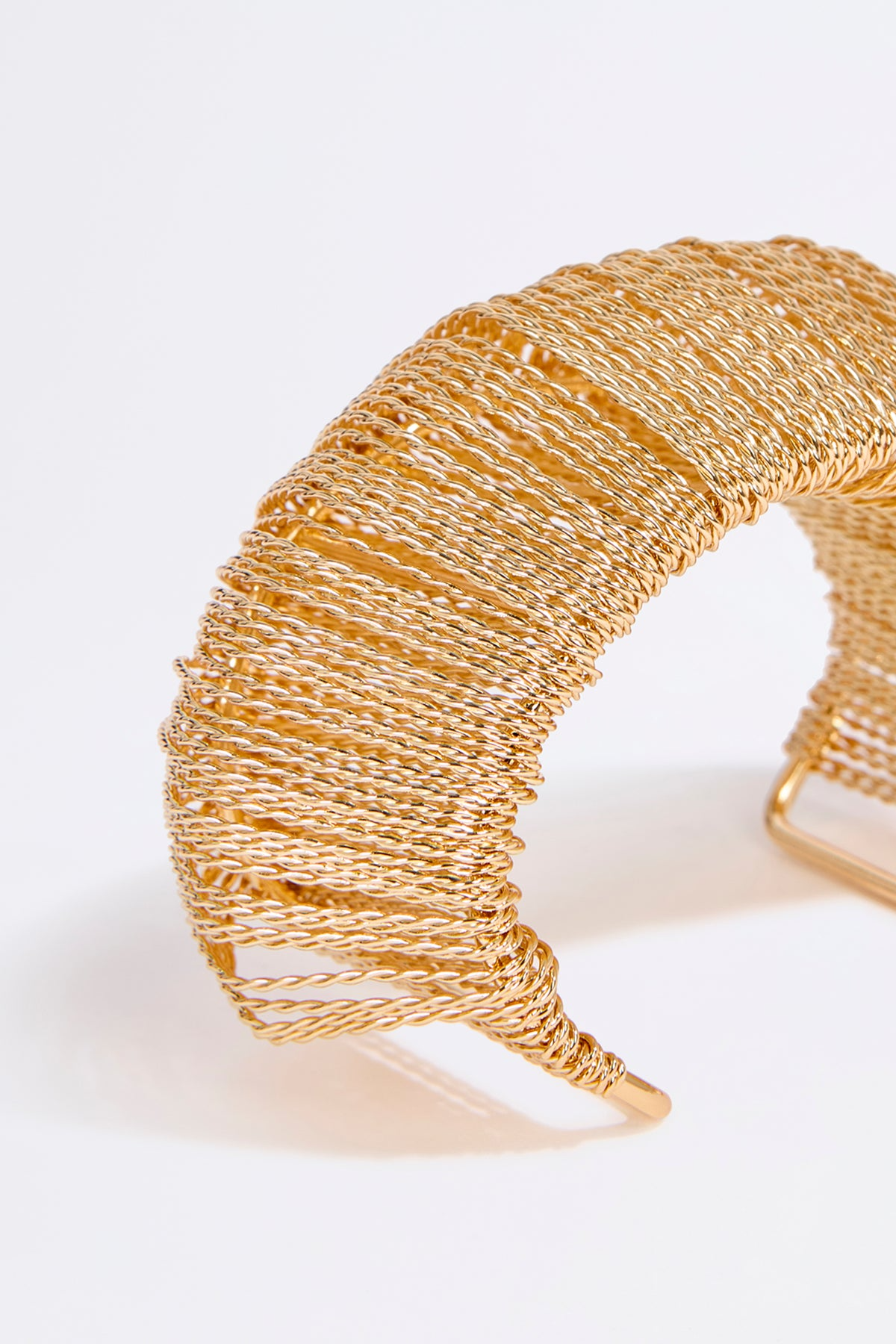 GOLD TONE MULTI STRAND BRACELET