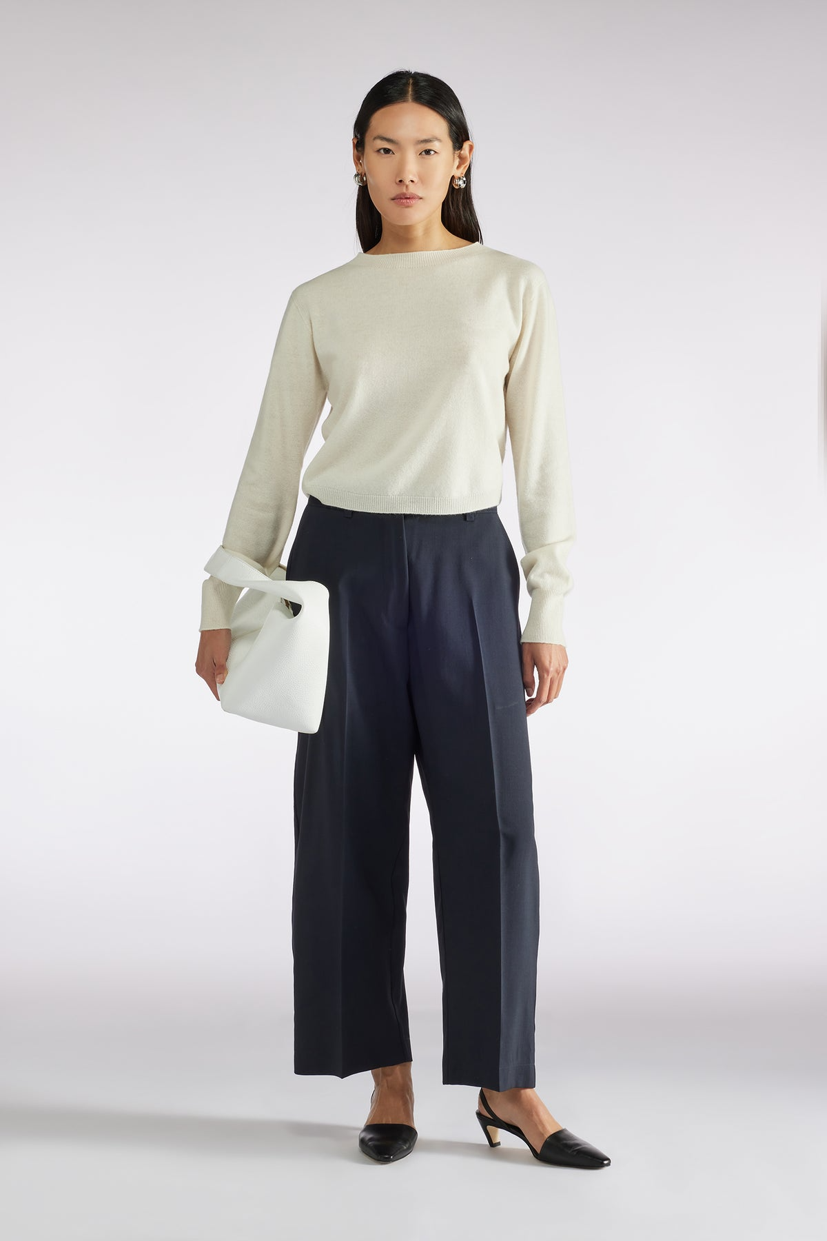 BOAT NECK SOLID CASHMERE SWEATER - CERAMIC