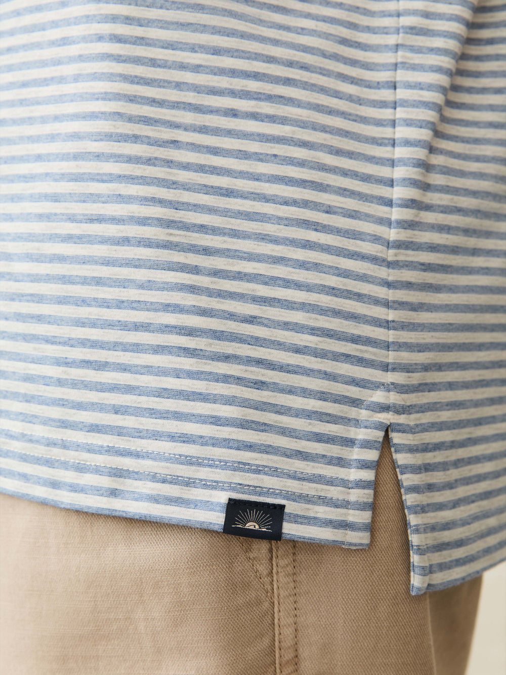 SHORT SLEEVE MOVEMENT POLO - LONG VALLEY STRIPE
