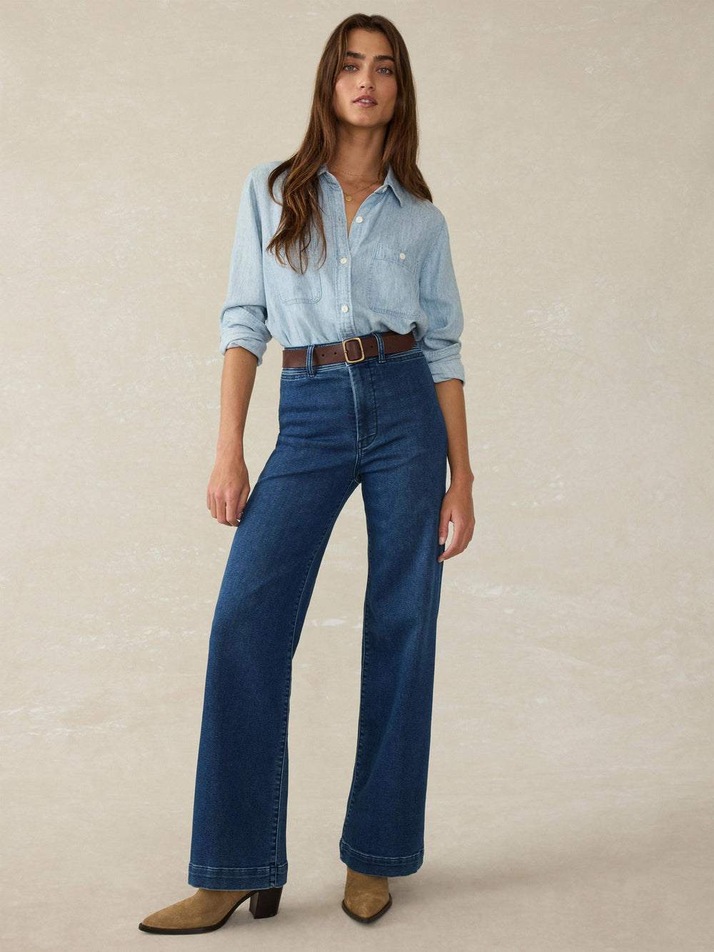 TRIED & TRUE CHAMBRAY CLASSIC SHIRT - MID WASH