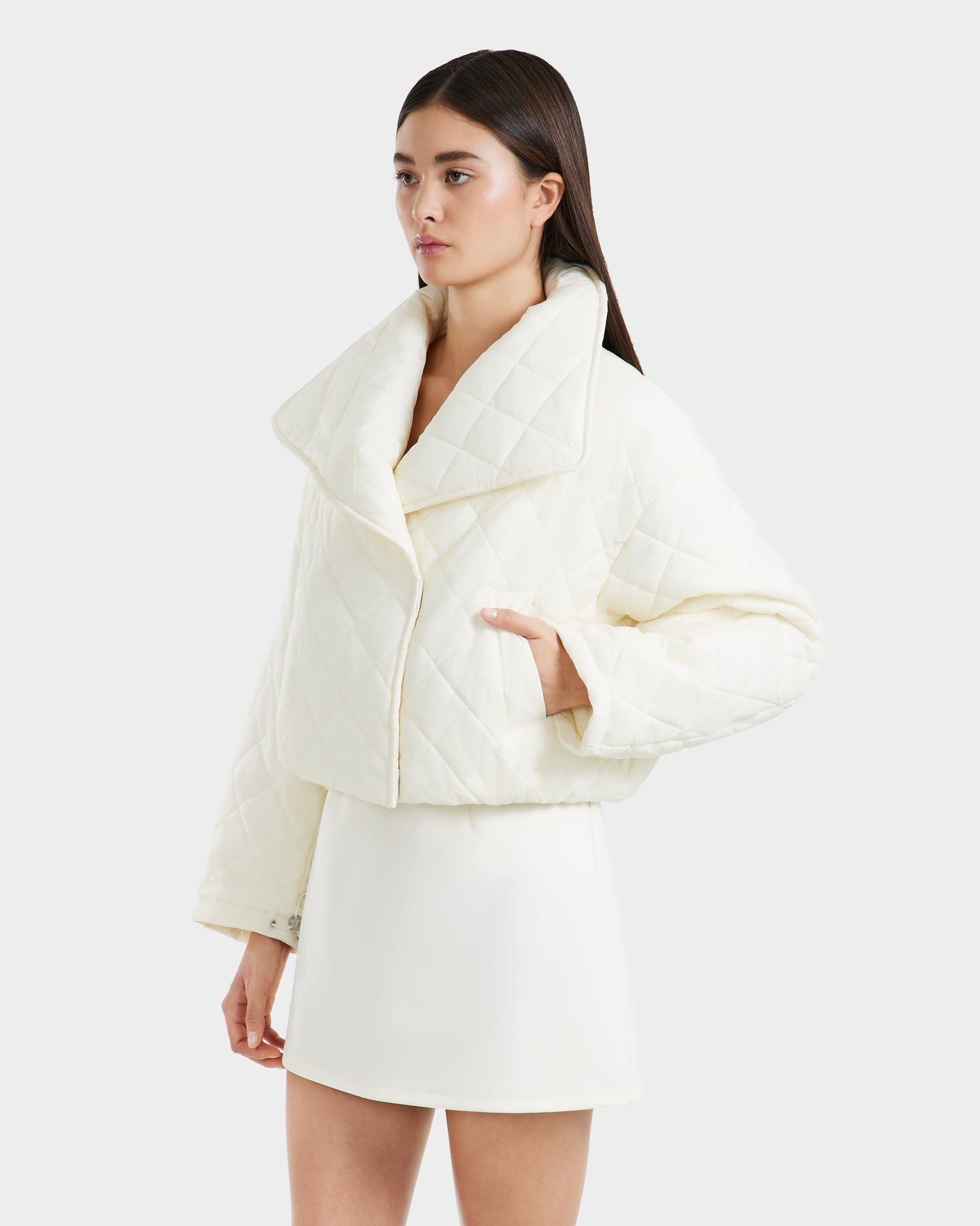 KALEE QUILTED SHORT COAT - VANILLA