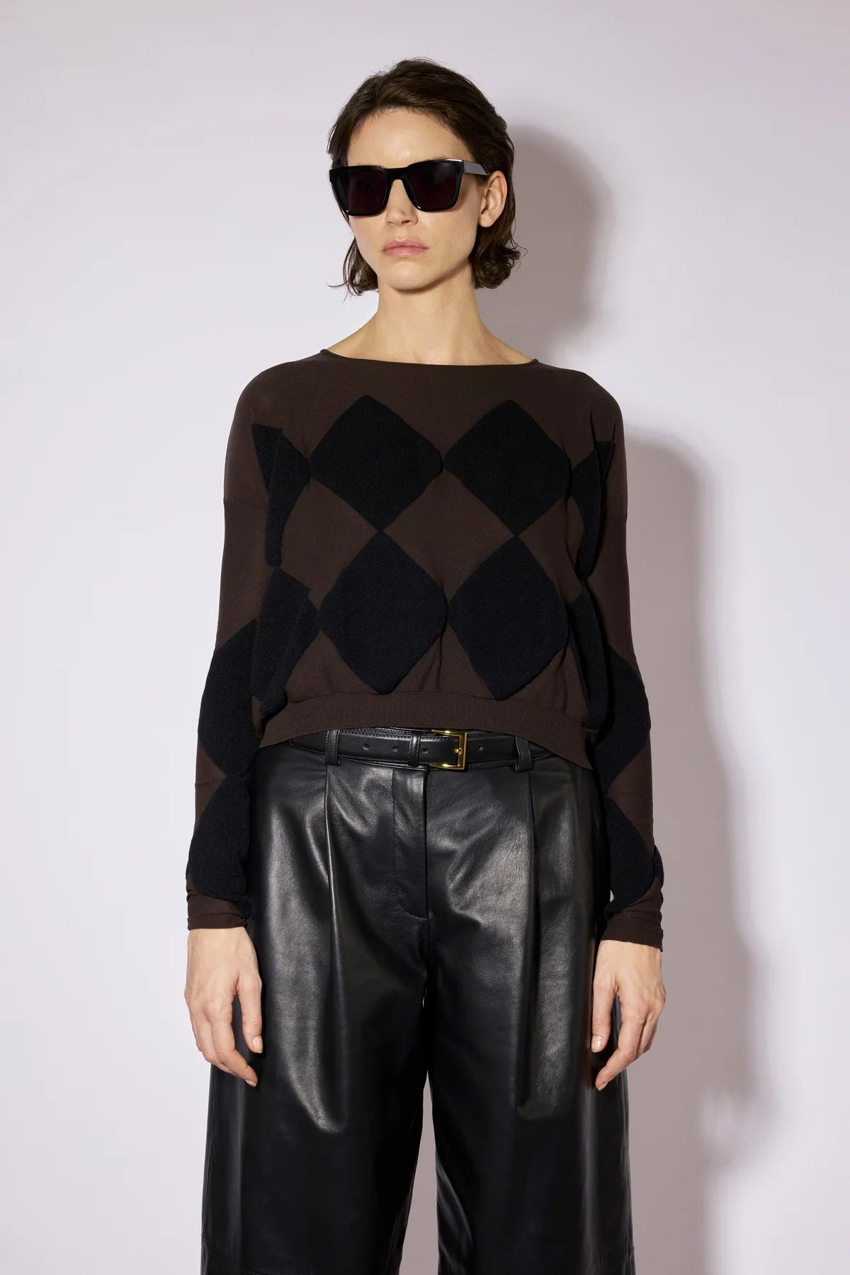 FLEECE WOOL DIAMOND PATTERN SWEATER - BLACK/DARK CHOCOLATE