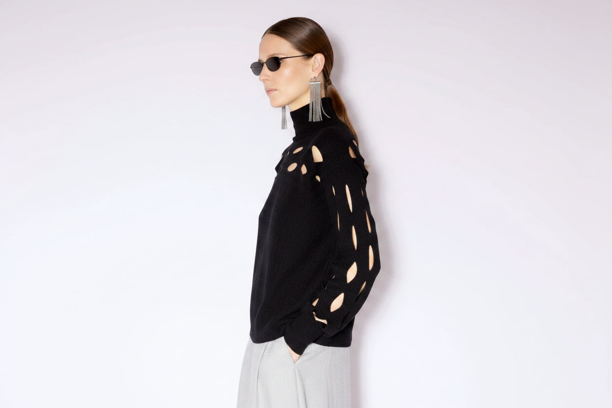 CASHMERE BLEND TURTLENECK SWEATER WITH CUTOUTS - BLACK