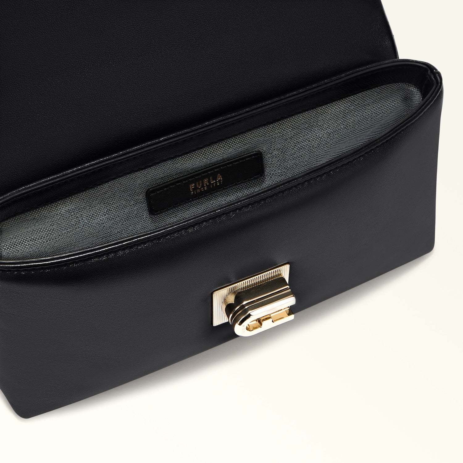 FURLA 1927 MINI QUILTED BAG - BLACK