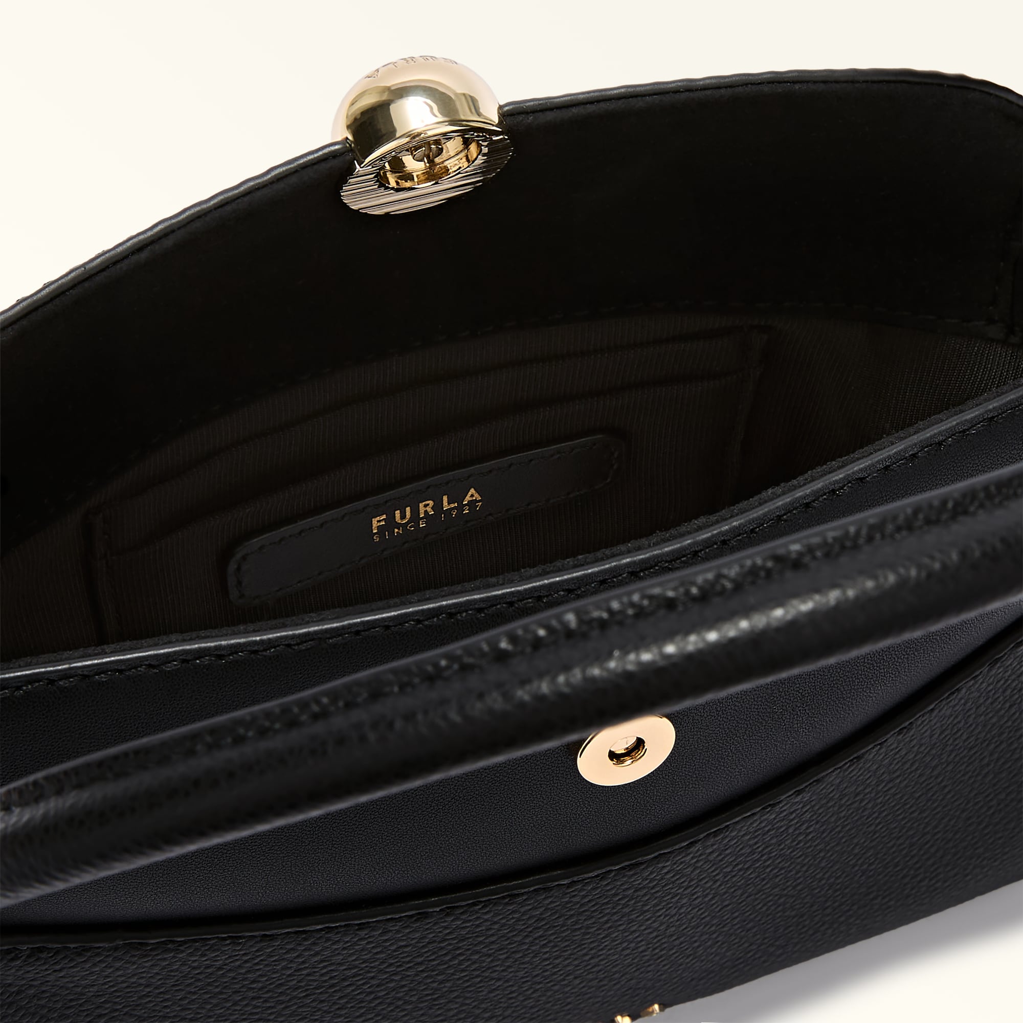 FURLA NICOLE MINI BOSTON BAG - BLACK
