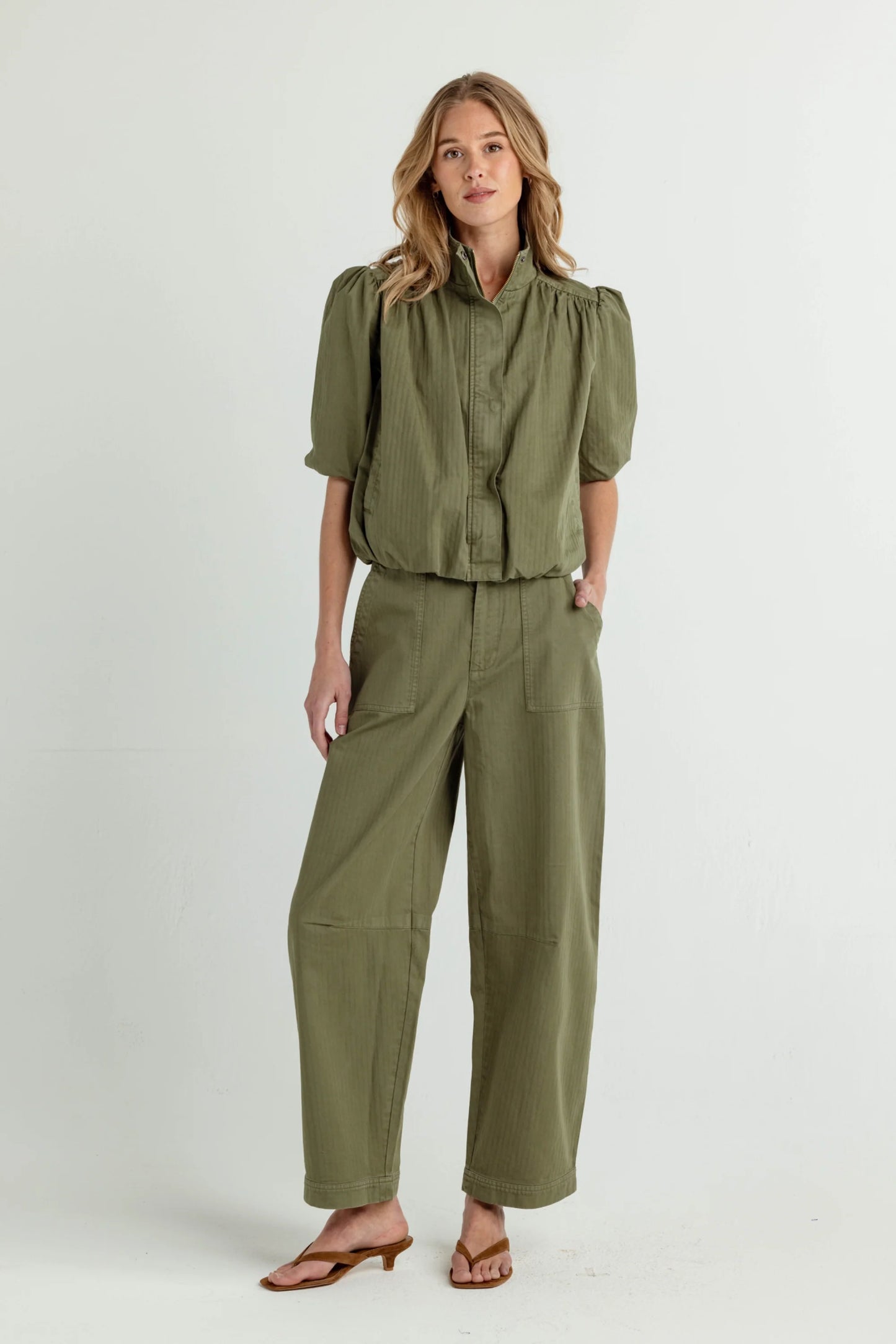 TEDDY SHORT SLEEVE JACKET - OLIVINE