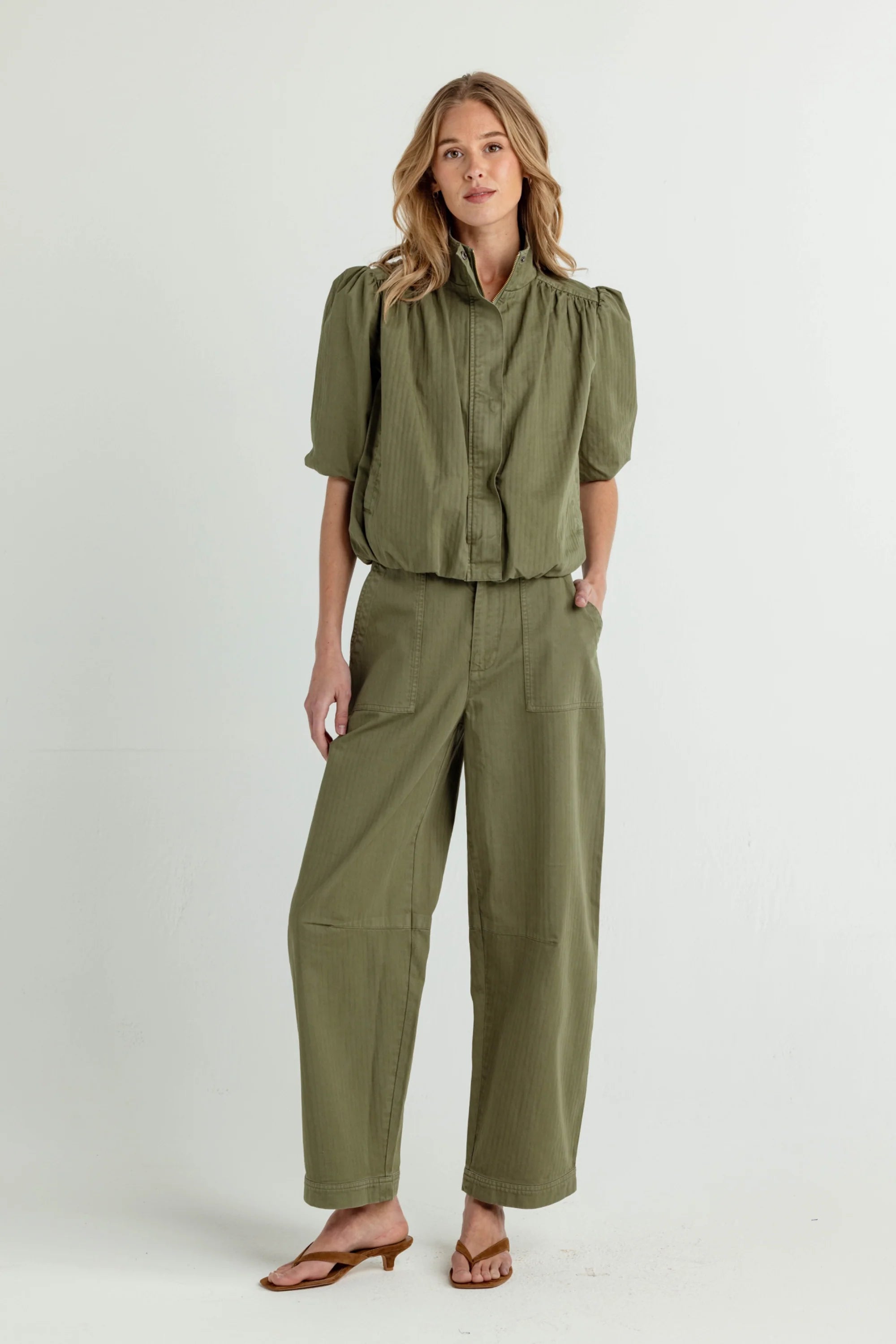 TEDDY SHORT SLEEVE JACKET - OLIVINE
