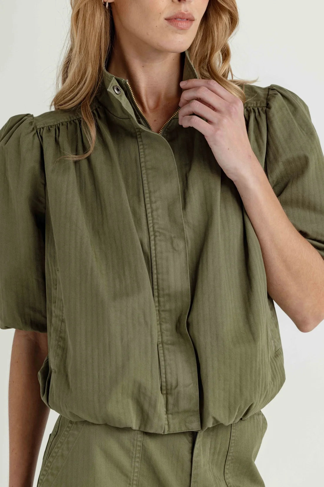 TEDDY SHORT SLEEVE JACKET - OLIVINE