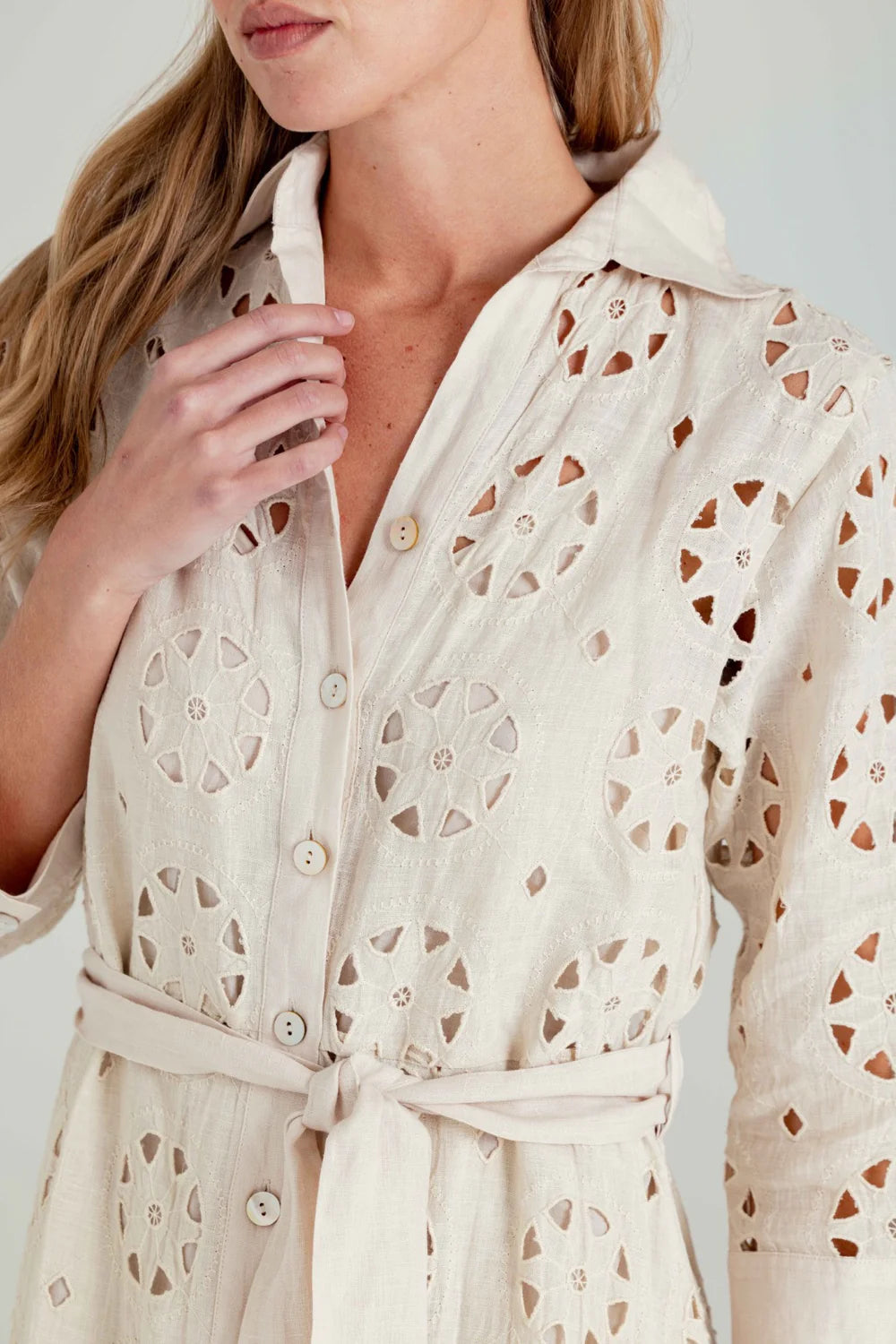 LAUREL LINEN DRESS - MOONBEAM
