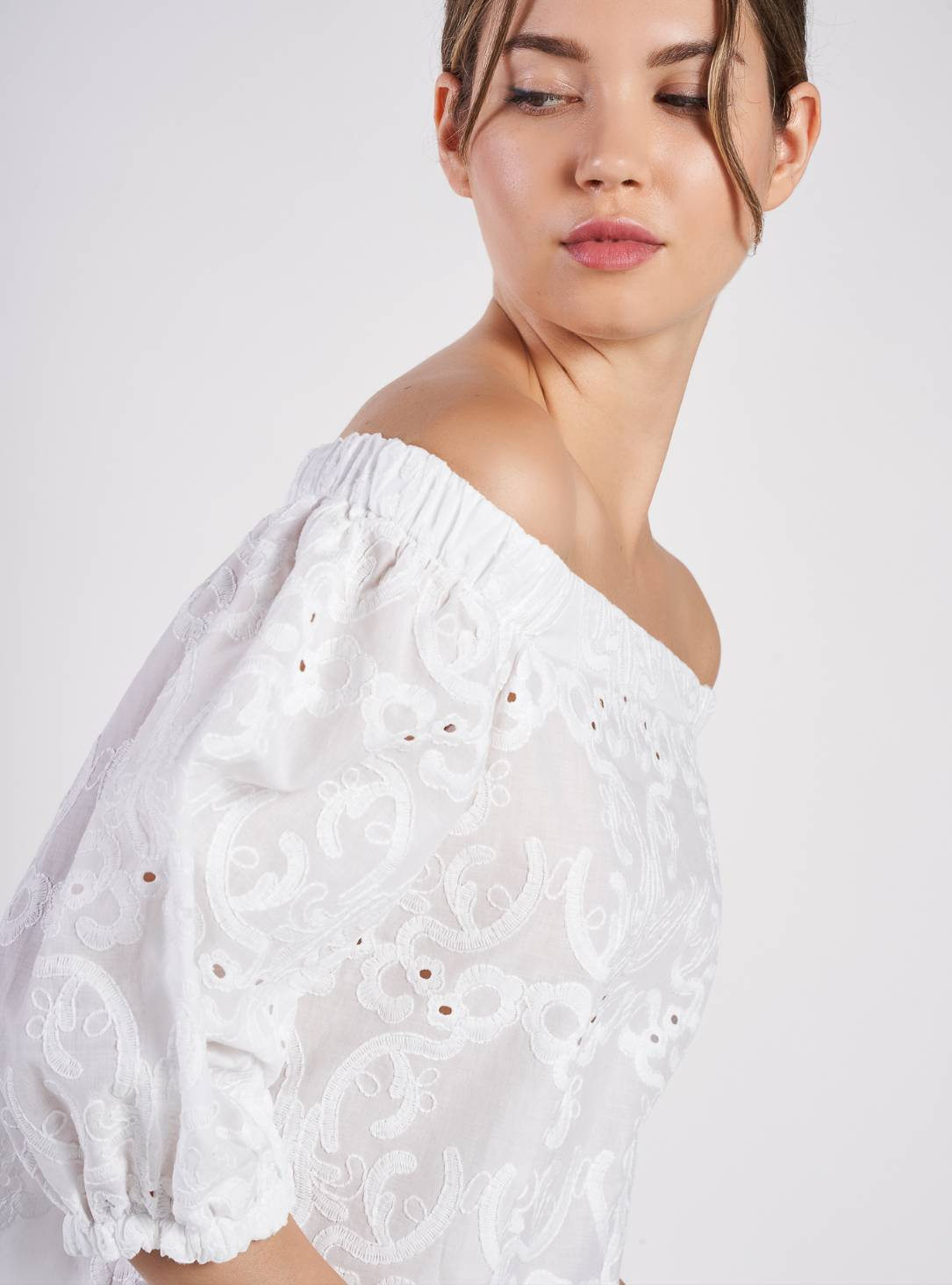 RAGGIO OFF SHOULDER BLOUSE