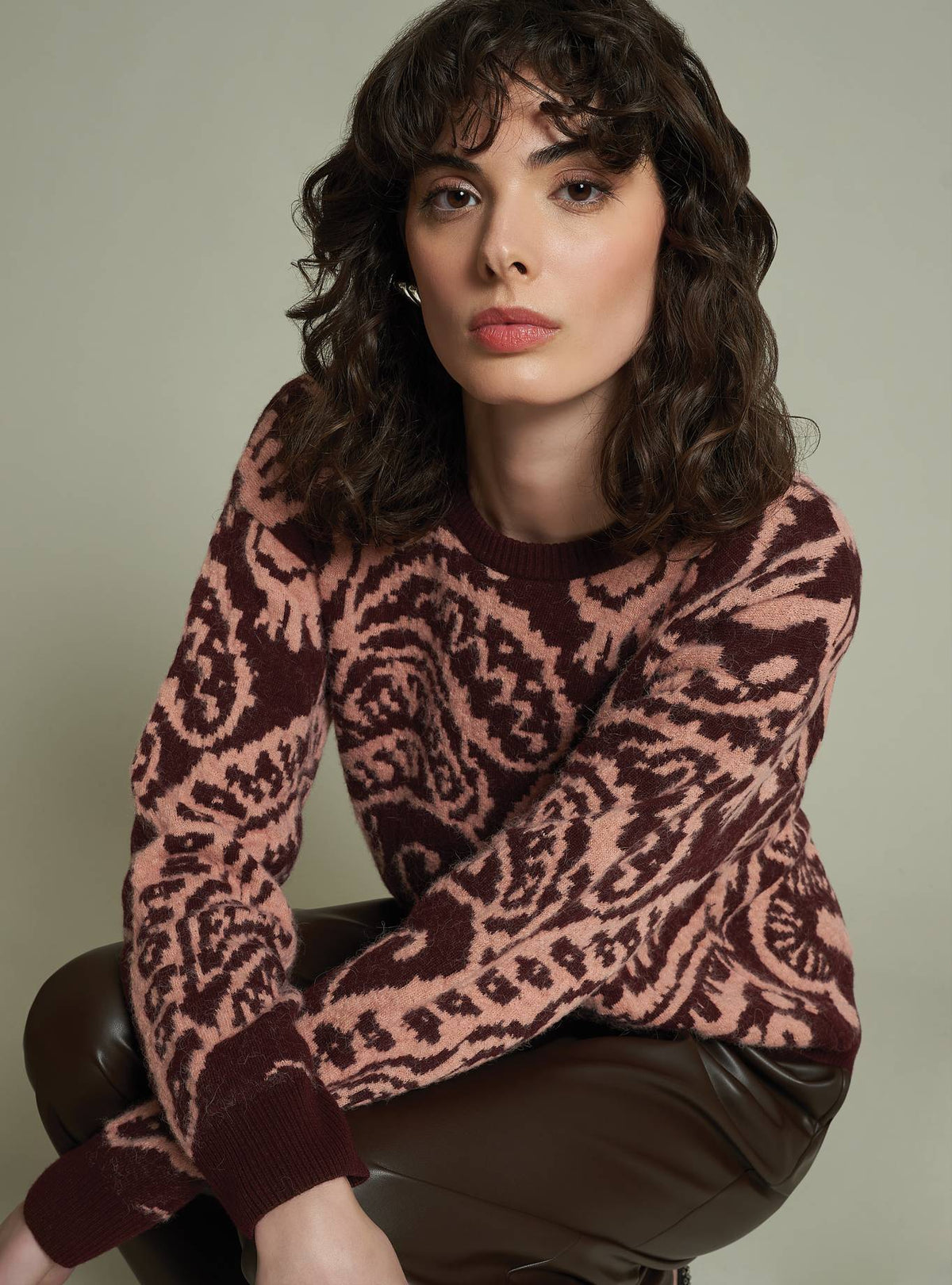BURGUNDY AND BLUSH PAISLEY WOOL BLEND SWEATER