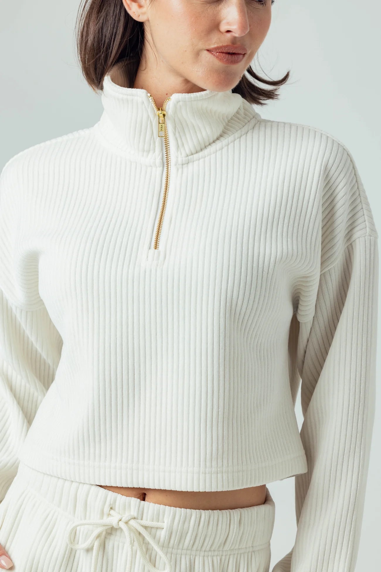 JODIE PLUSH RIB CROPPED PULLOVER - COCONUT MILK