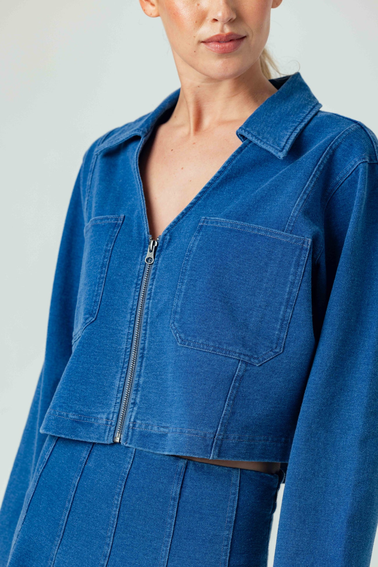 LILLE ZIP FRONT SHACKET - MEDIUM WASH DENIM