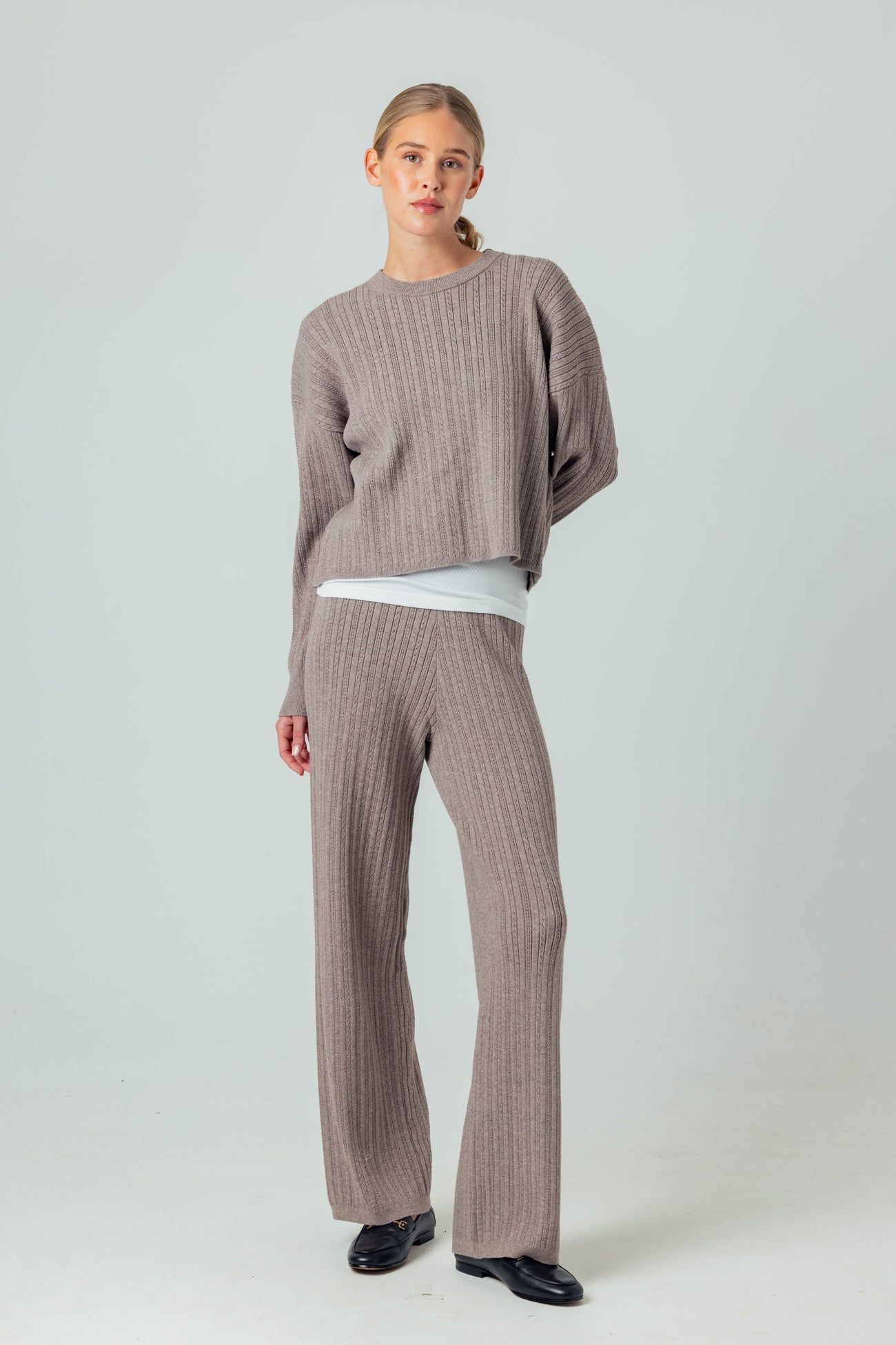 VALLIS RELAXED FIT SWEATER - POINTELLE LATTE