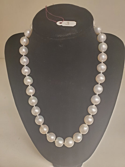 10-13MM WHITE SOUTH SEA PEARLS NECKLACE WITH 14K WHITE GOLD TOGGLE CLASP