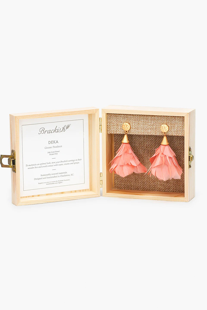 DEKA PETITE FEATHER EARRINGS