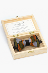 FARMINGTON FEATHER BOW TIE