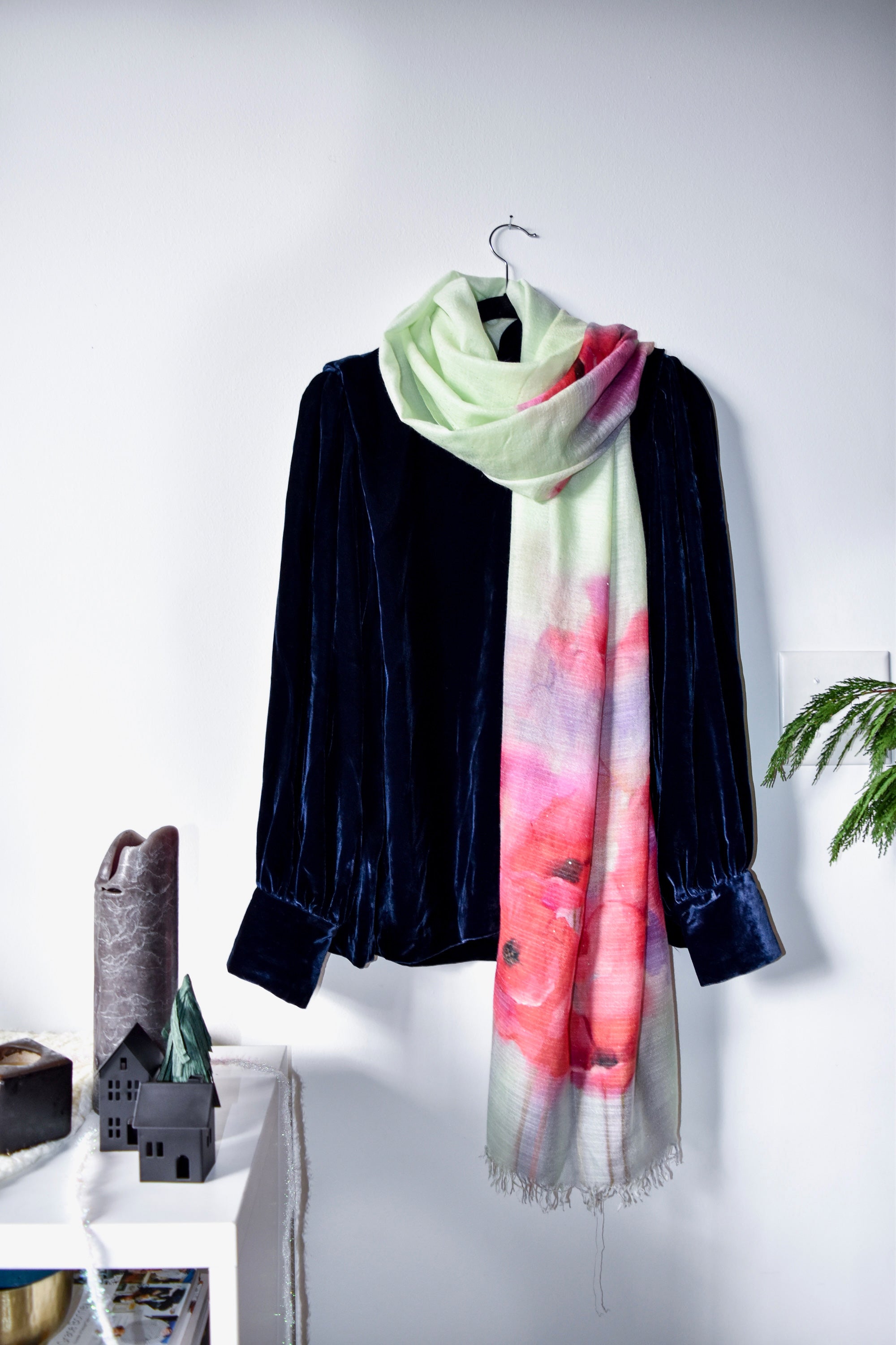 POPPIES PRINT CASHMERE SILK STOLE WITH SEQUINS