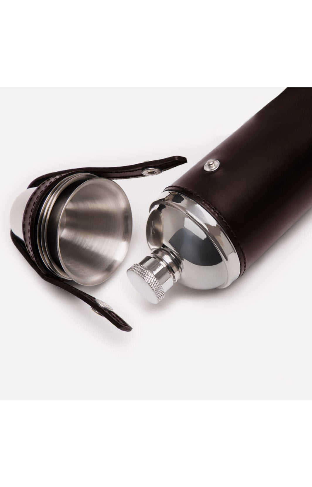 LIFESTYLE 8OZ HUNTERS FLASK WITH 4 CUPS - CHESTNUT