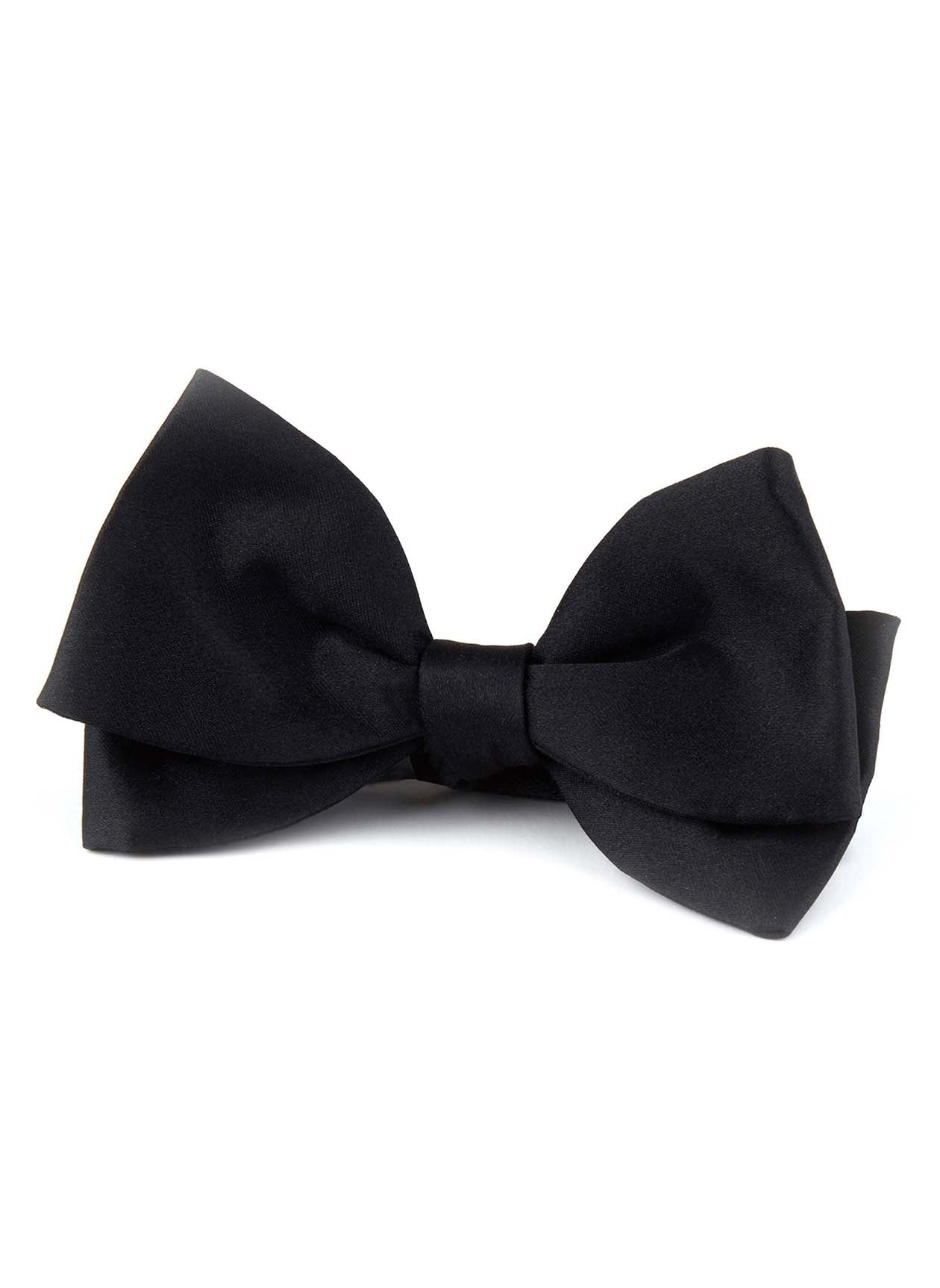SOLID BLACK PRETIED BOW TIE
